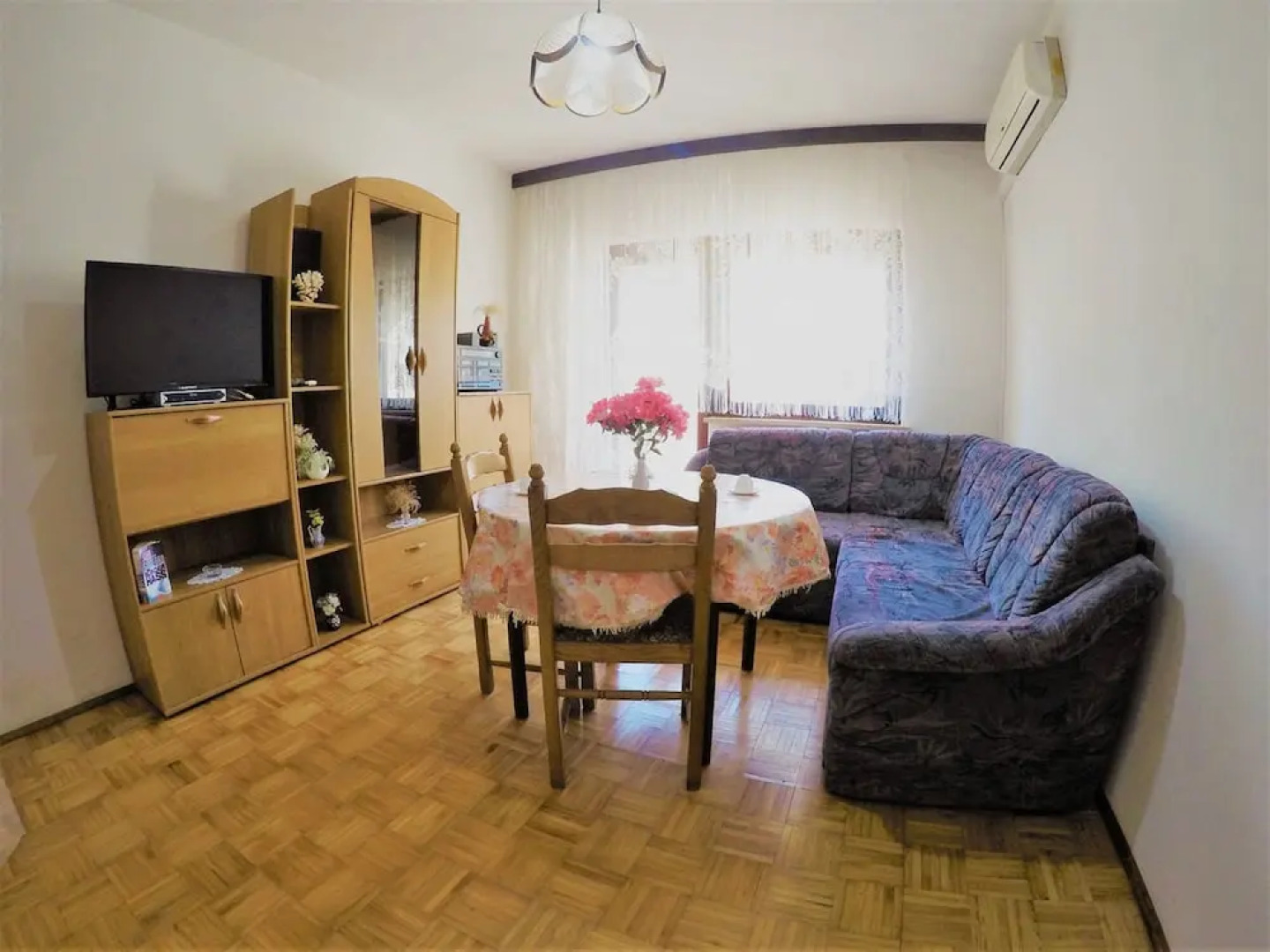 BAGI Apartments & Rooms