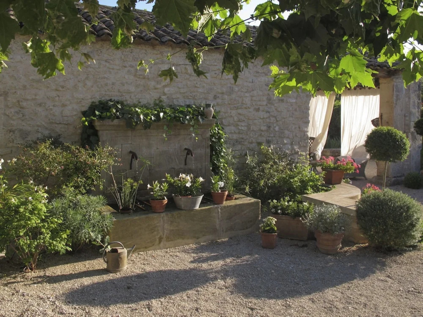 VILLAS DU LUBERON - Mas Belle Source