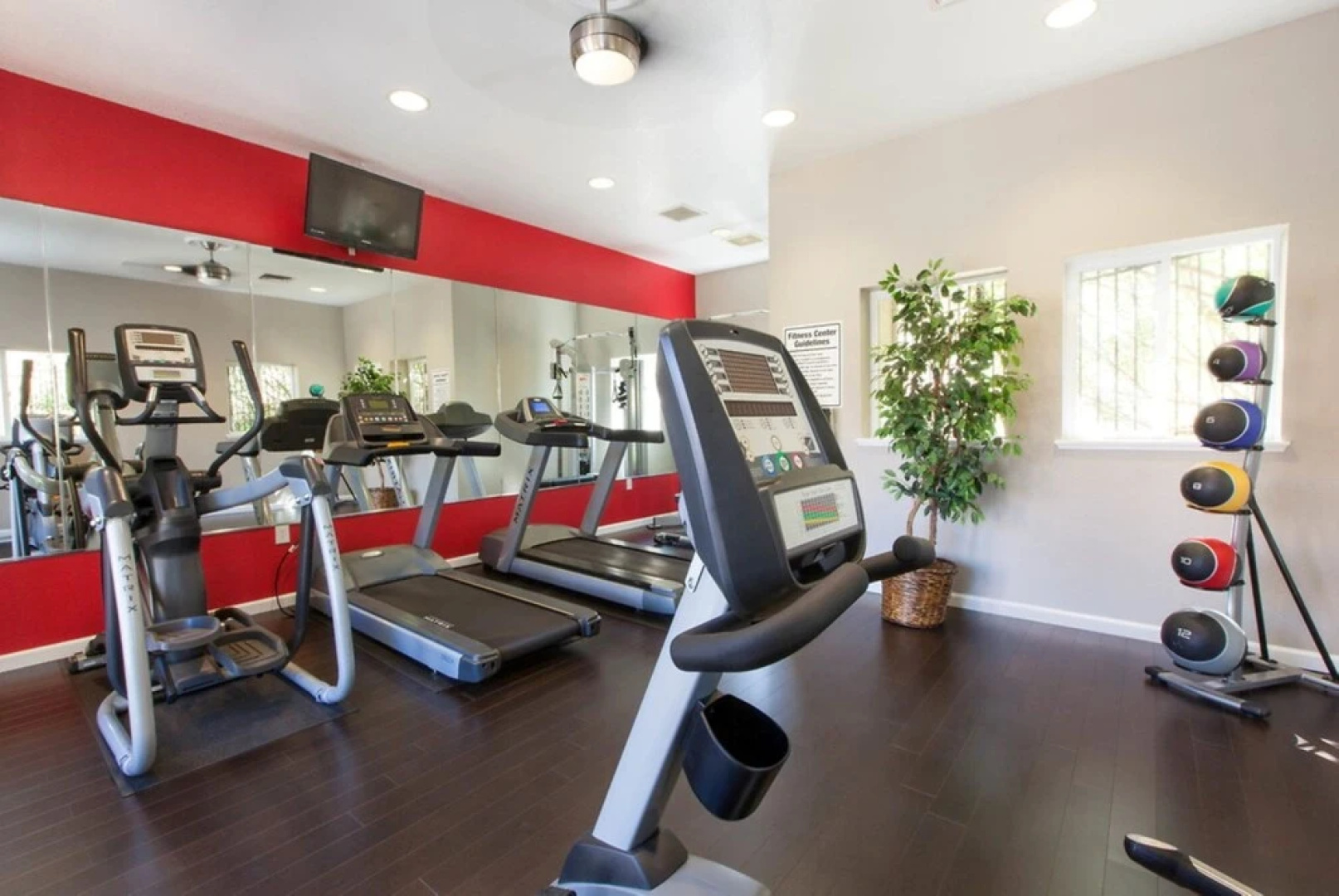 Global Luxury Suites near San Ramon Valley