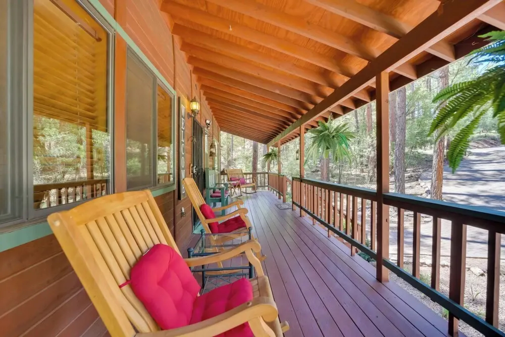 Relax Fireside + Play Games! Hikers Haven in Pine