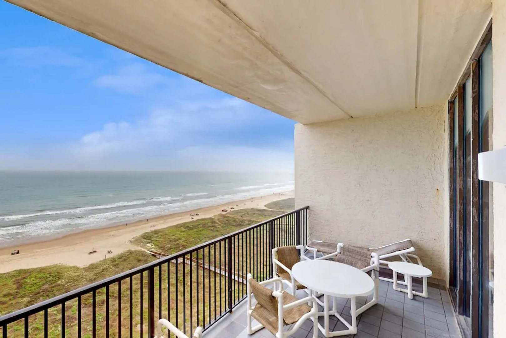 Suntide III Condominiums