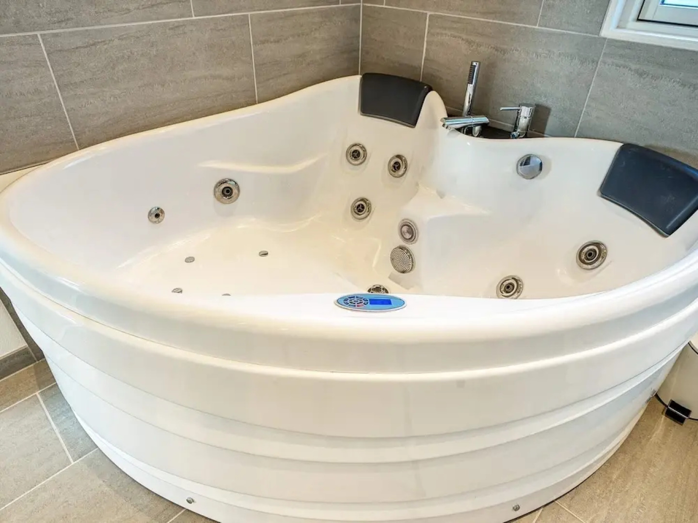 8 Person Holiday Home in Dannemare