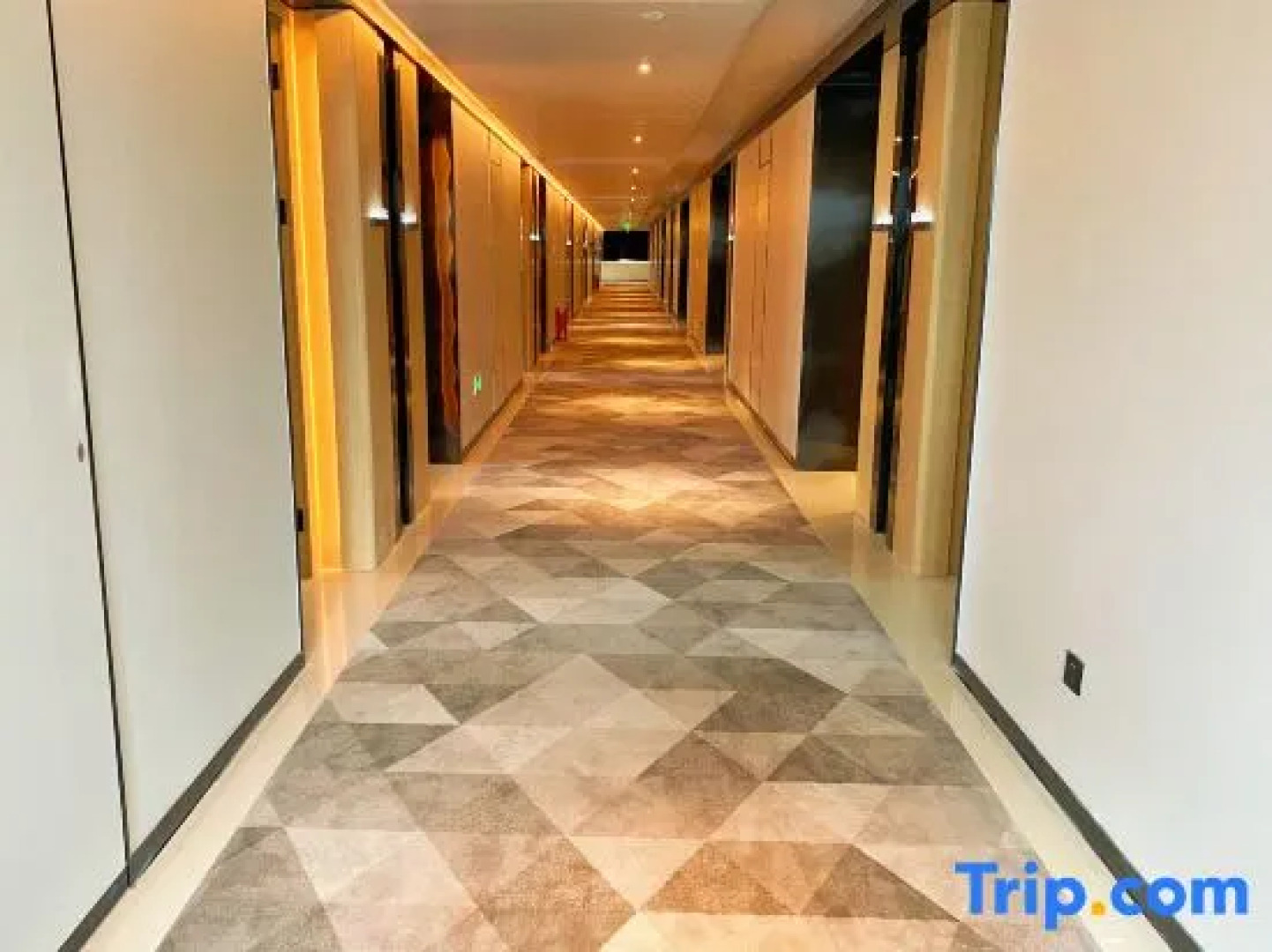 Yihe International Hotel