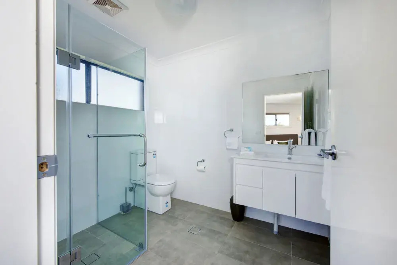 Harbourview Serviced Apartments