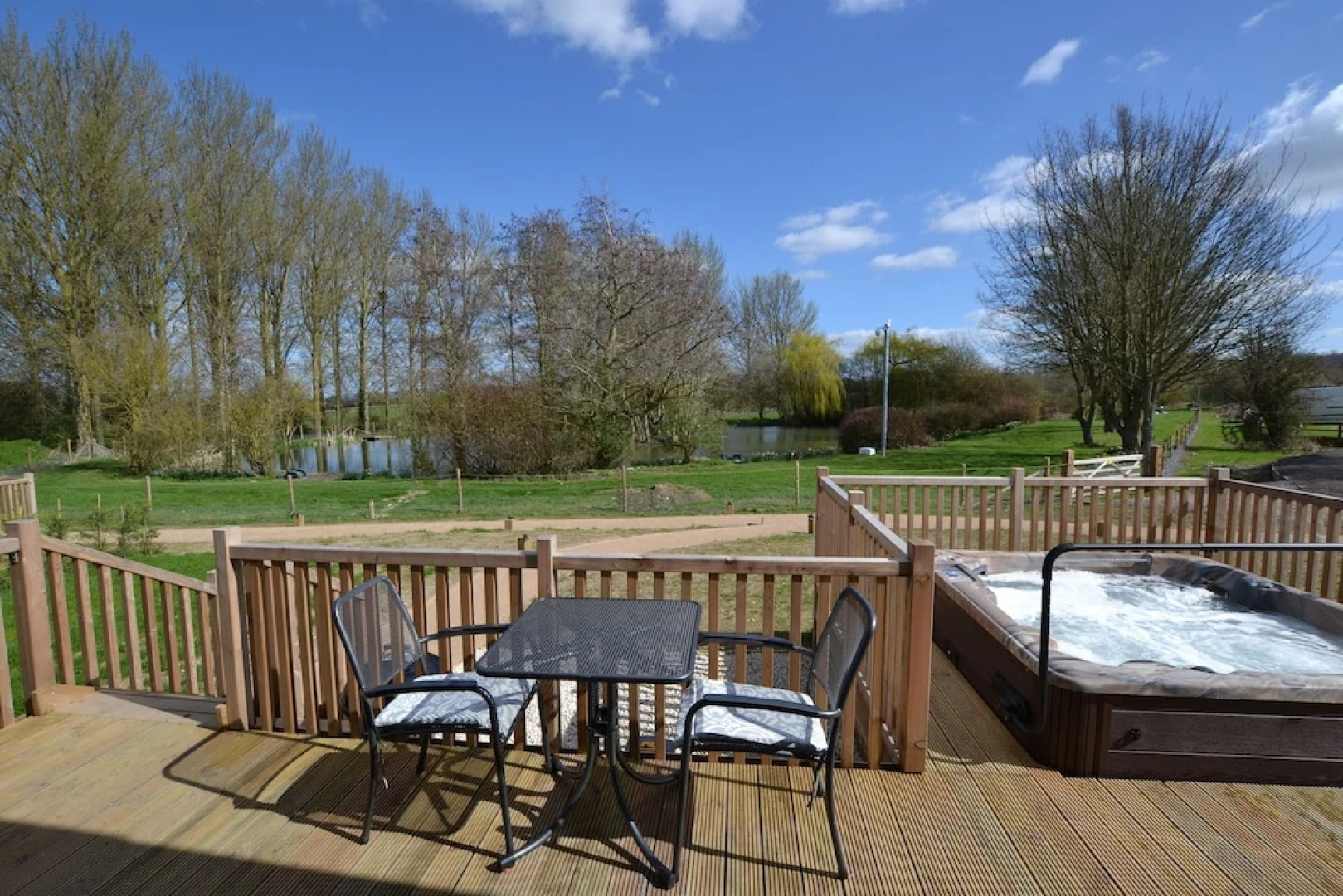 The Chiltern Lodges at Upper Farm Henton