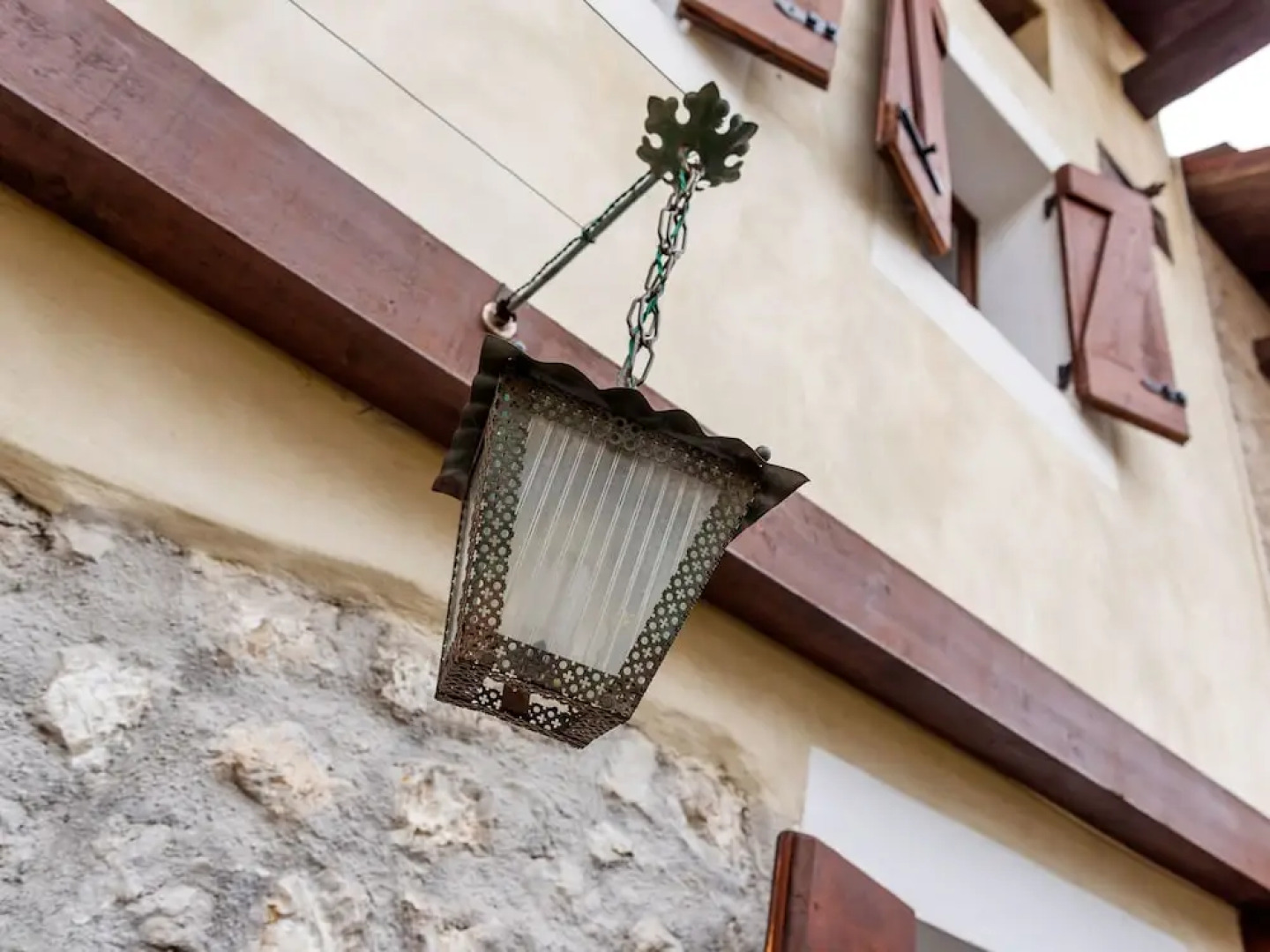 Lovely Holiday Home in Montaner With Patio