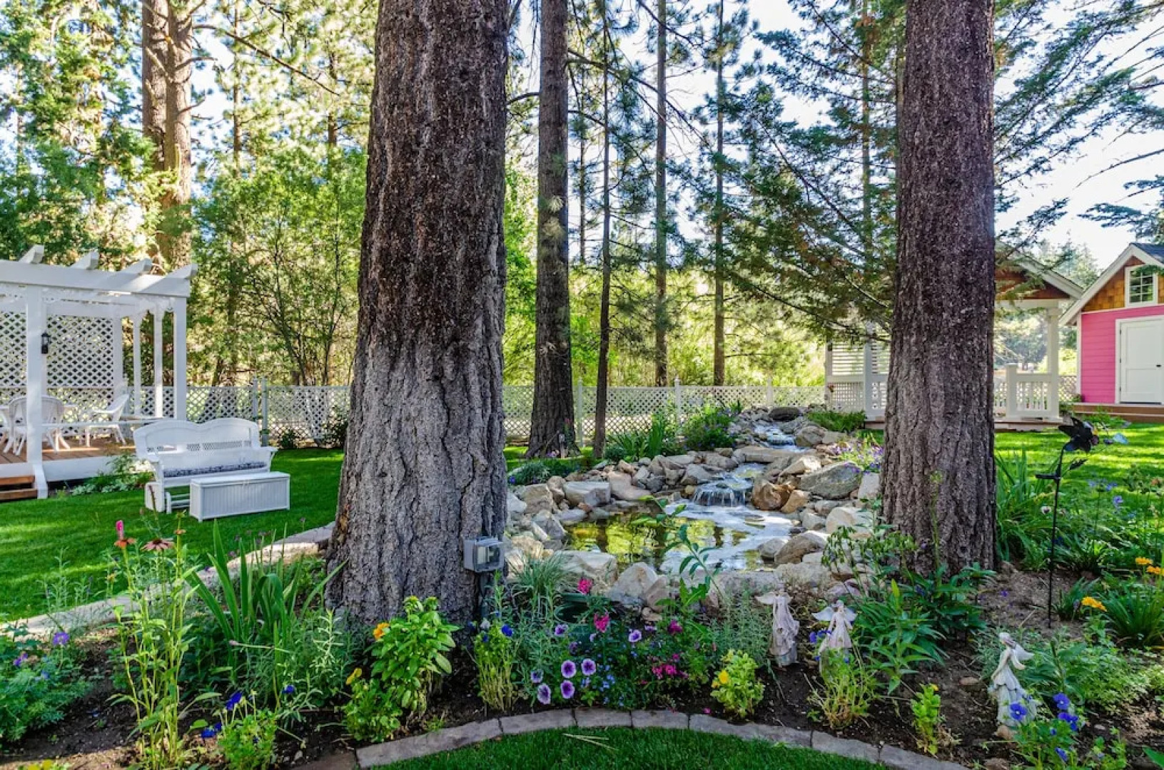 Apples Bed & Breakfast