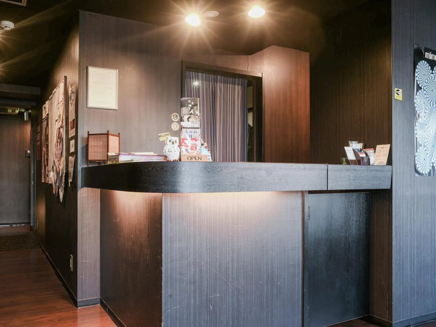 International Guesthouse Azure Narita