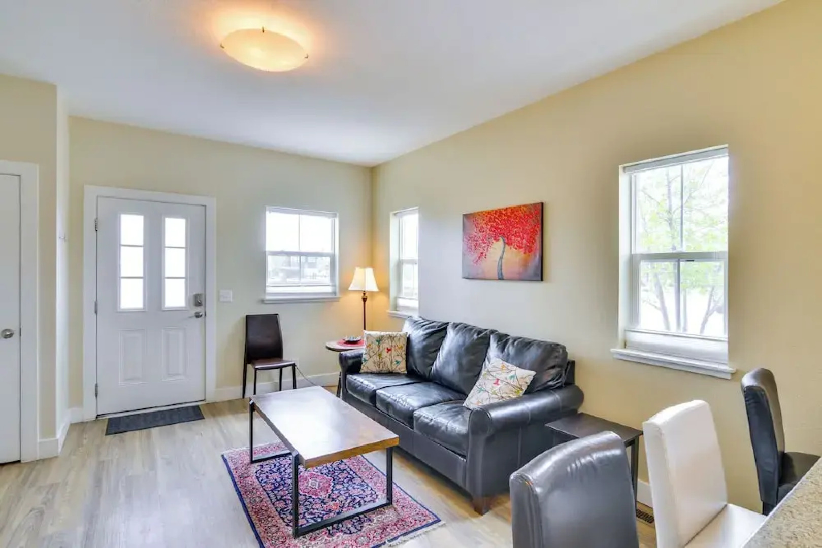 Downtown Buena Vista Condo: Walk to River & Cafes!