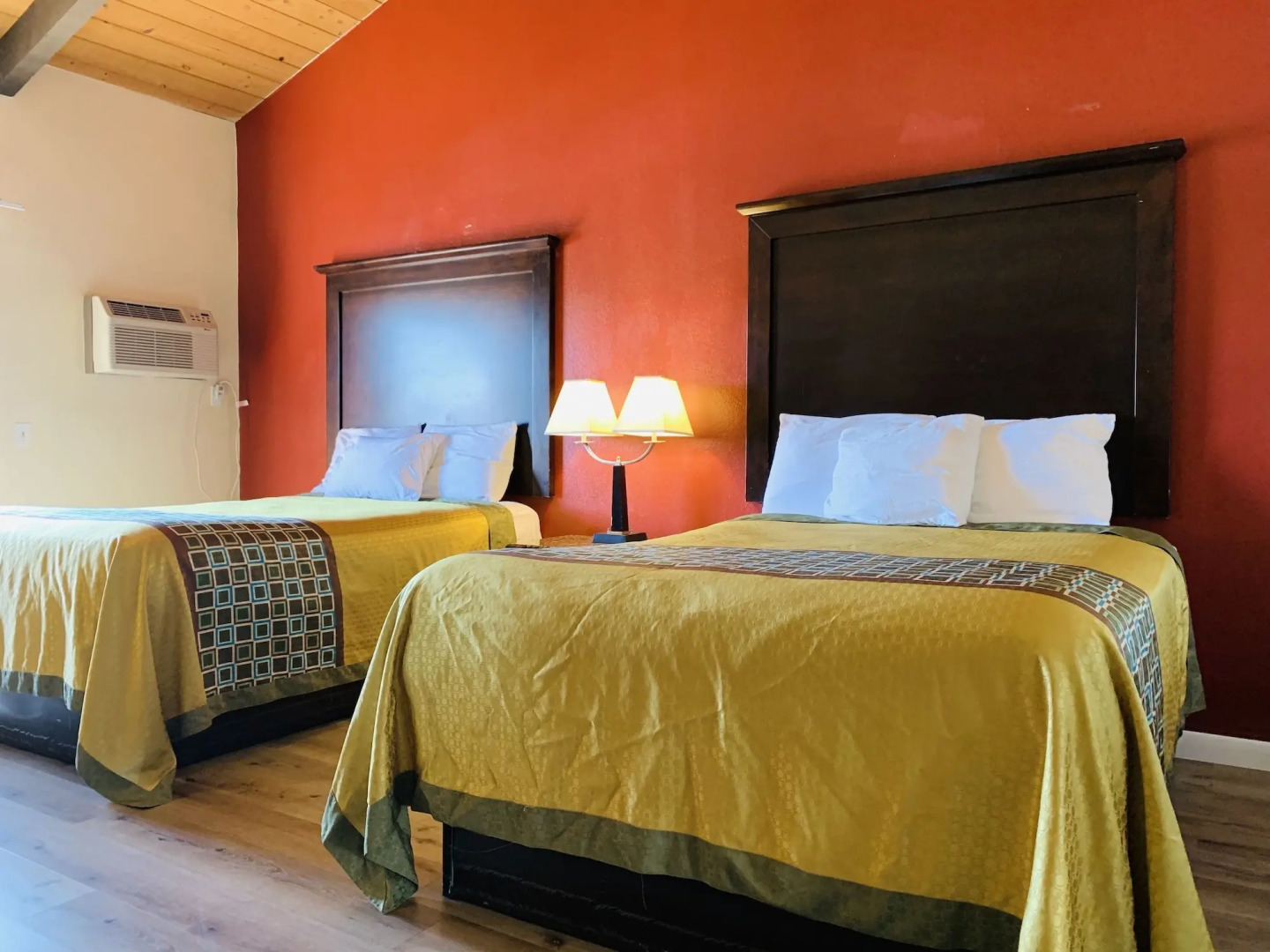 Rodeway Inn Fallbrook Downtown