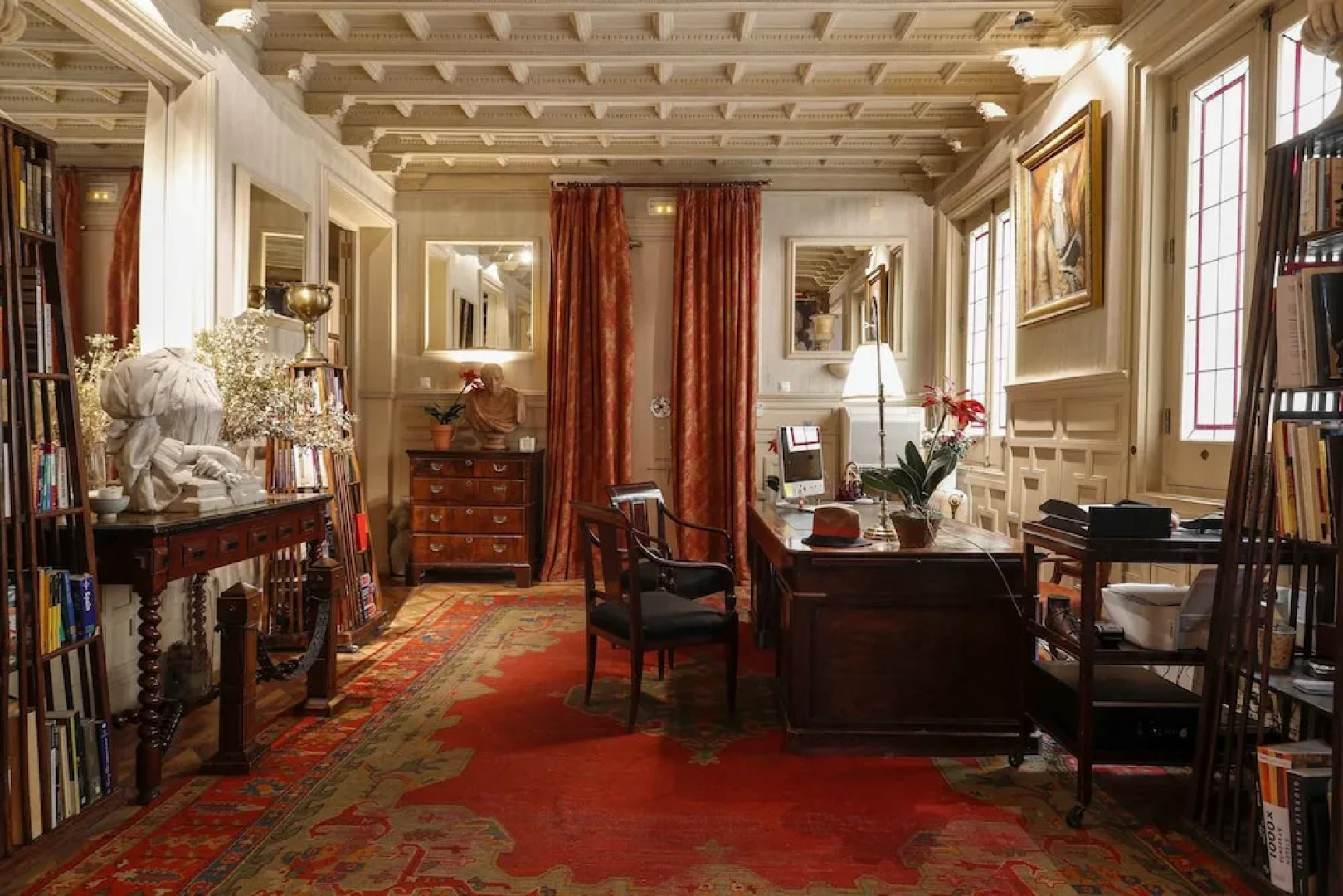 Escala Ópera - Adults Only