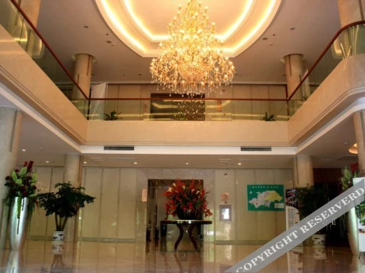 Shennong Hotel