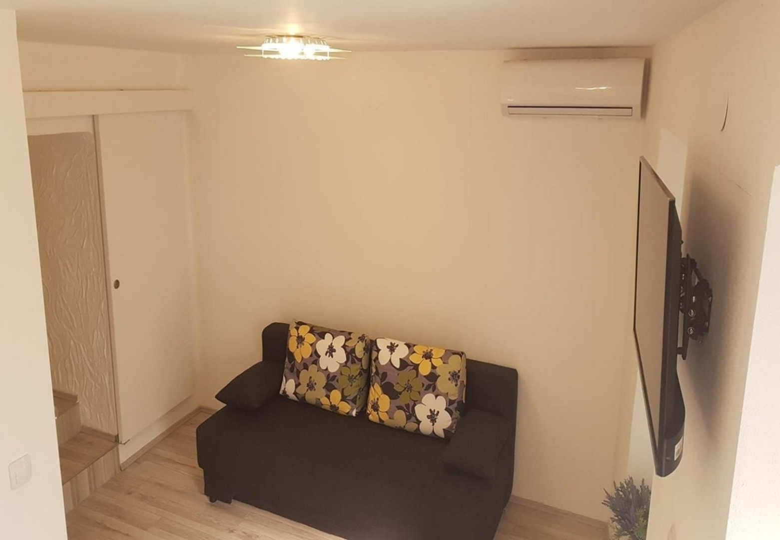 Apartment Mario - 50 m from sea : A1 Novi Vinodolski, Riviera Crikvenica