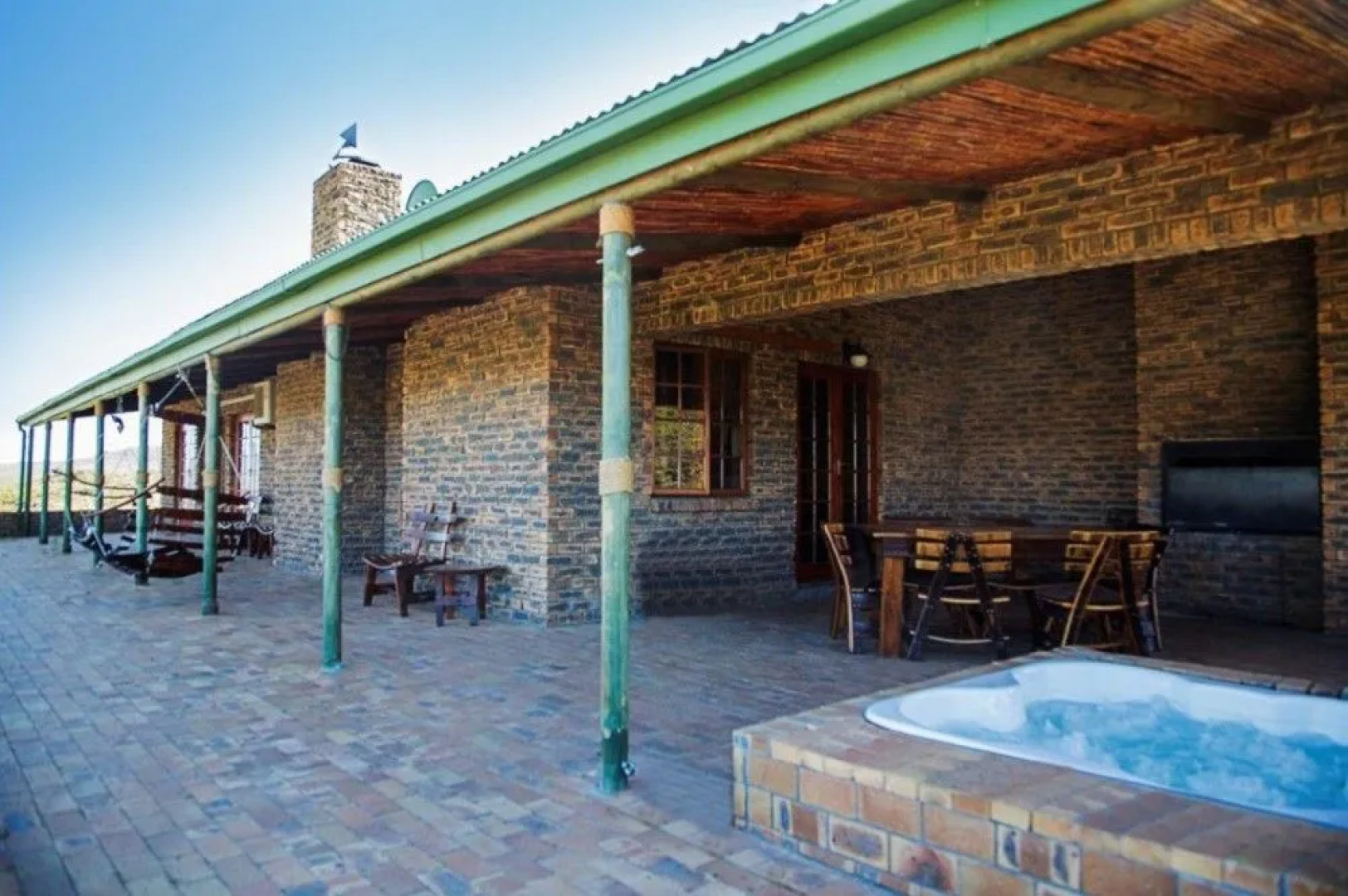Wolfkop Guesthouse