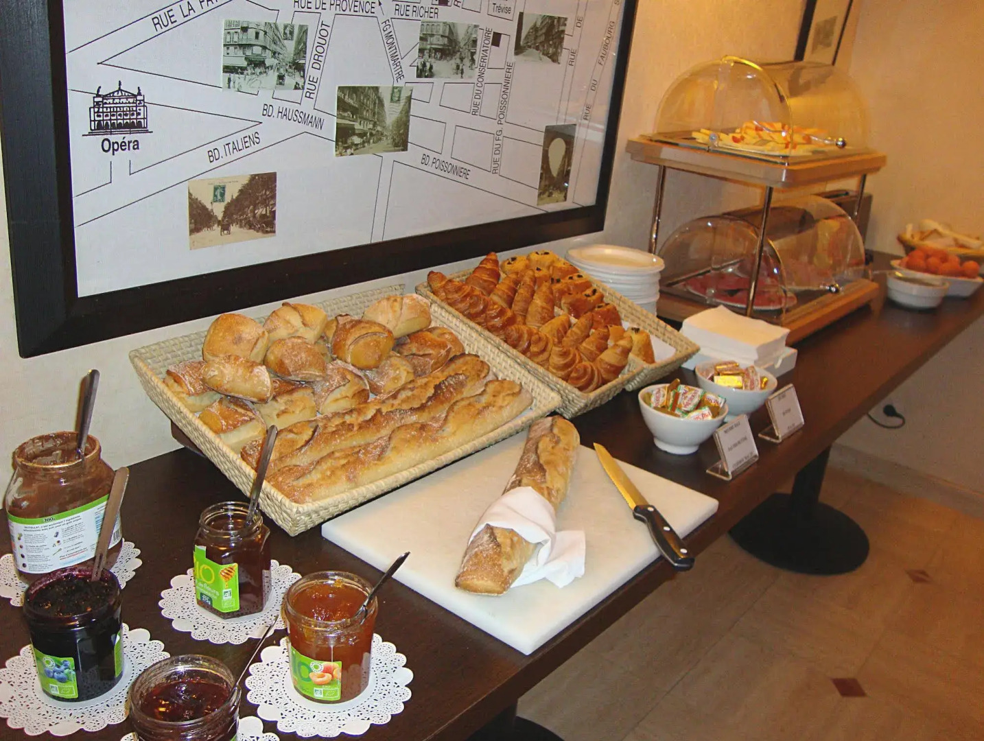 Отель Pax Opera