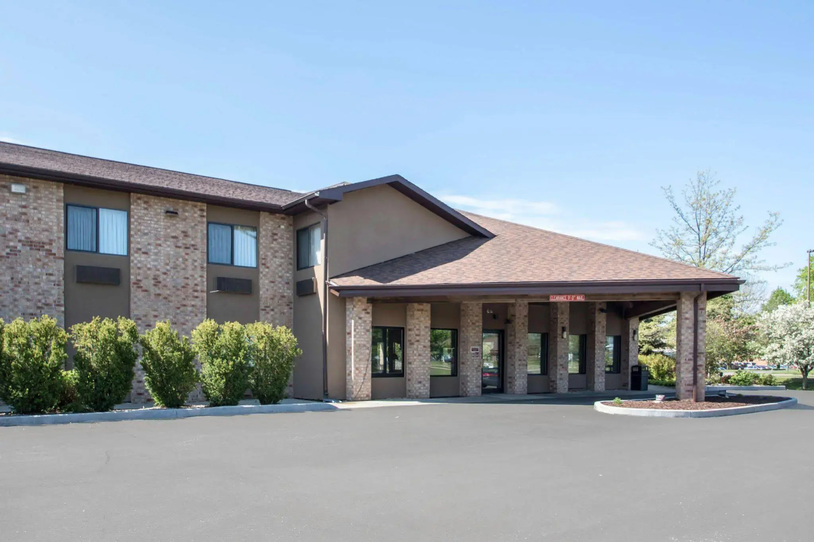 Quality Inn & Suites Sun Prairie Madison East