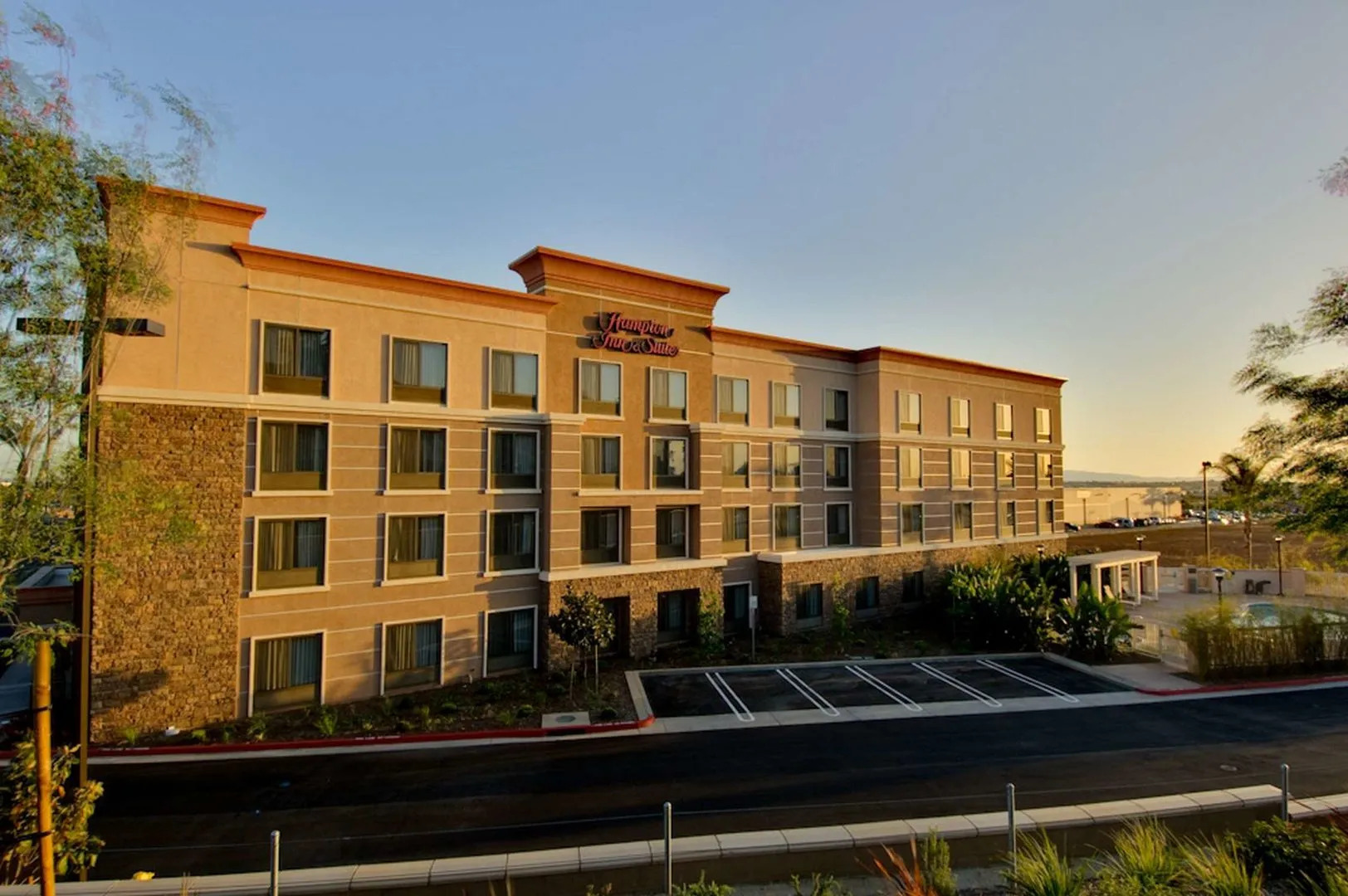 Hampton Inn & Suites Moreno Valley