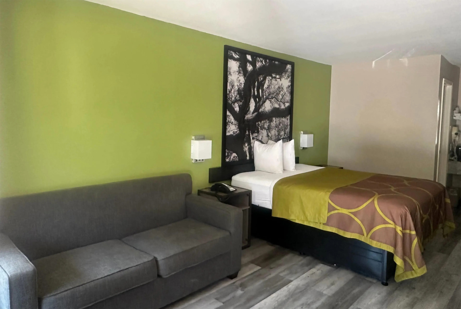 Super 8 by Wyndham Bossier City/Shreveport Area