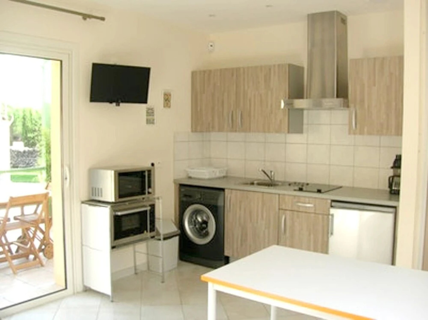 House With one Bedroom in Saint-cyprien, With Pool Access, Enclosed Ga