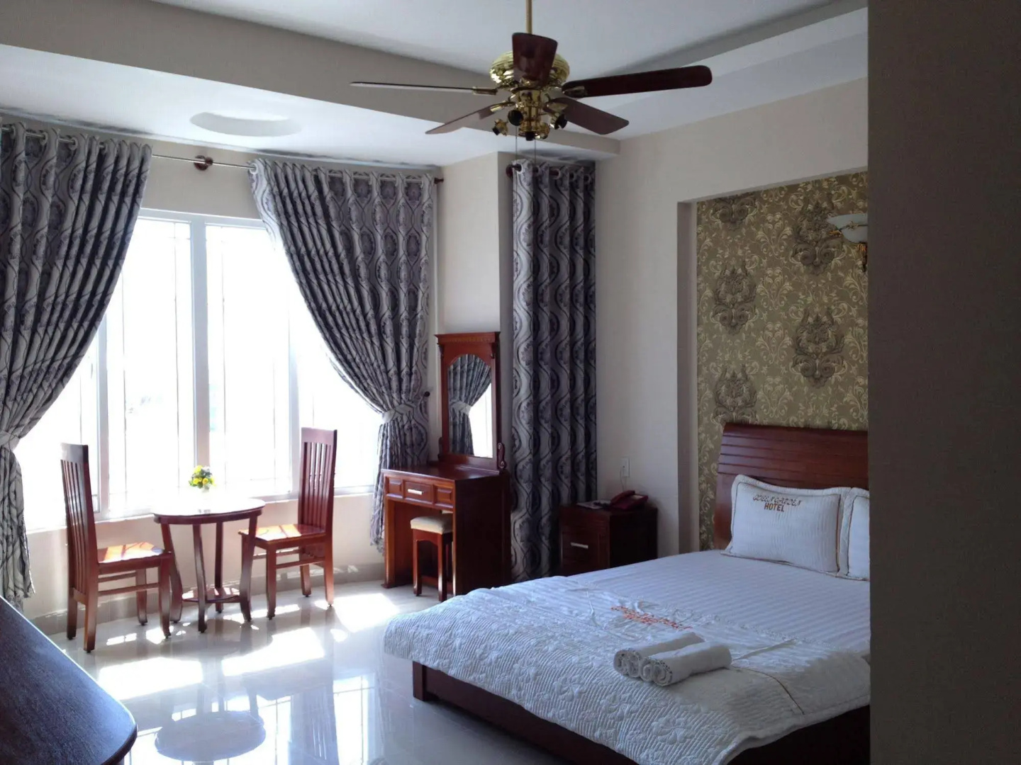 Queen Garden Hotel
