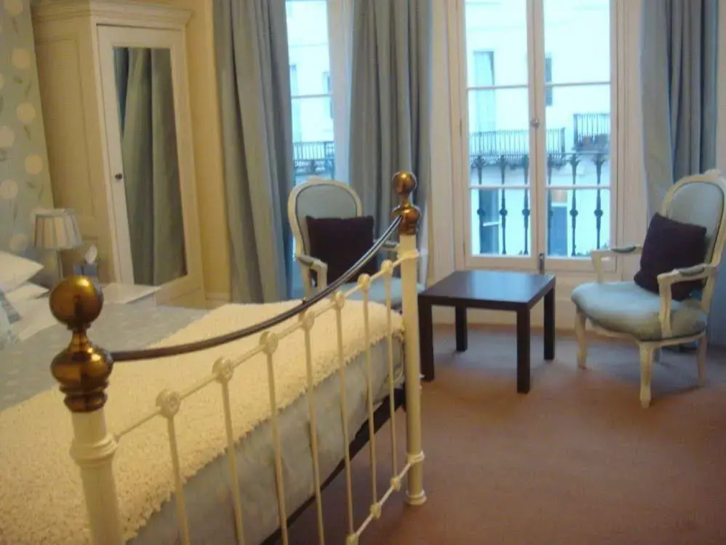 Cross Street Guesthouse