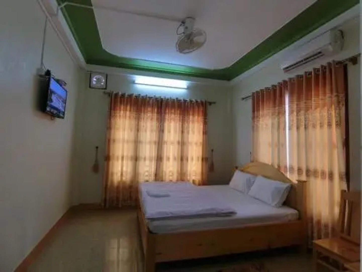 Phoudy 2 Guesthouse