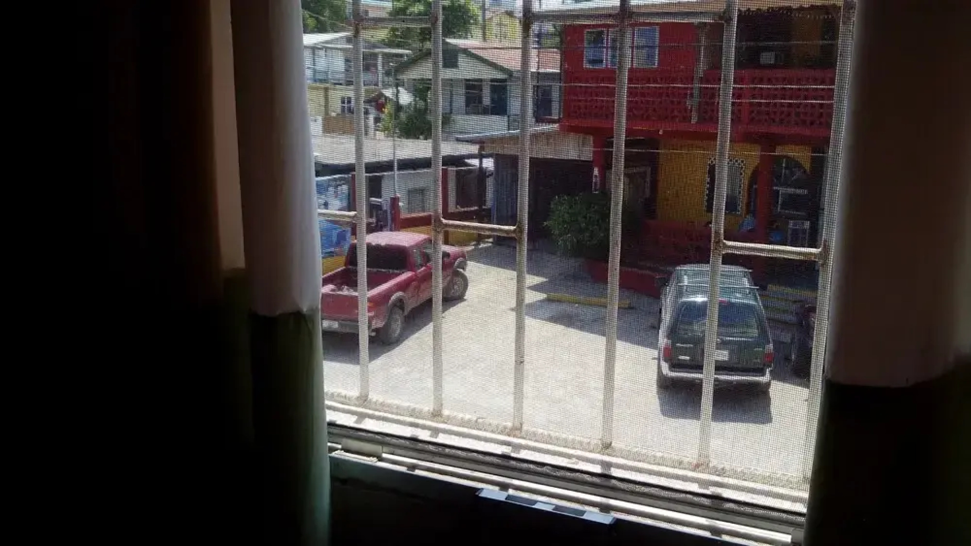 Don Santiago Guesthouse Downtown