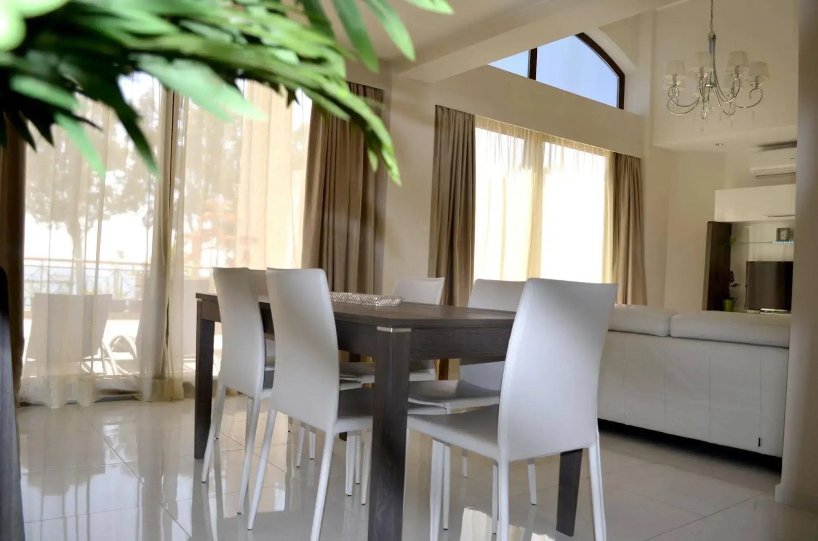 Darlex Apartments Galatex Beach Center