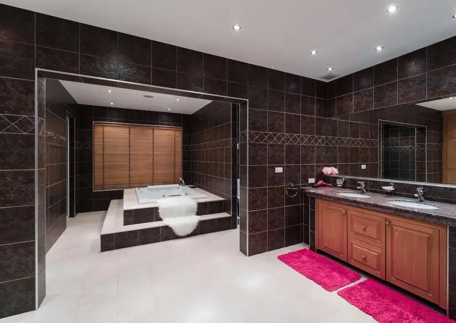 Stunning Luxury Golf and Pool Villas