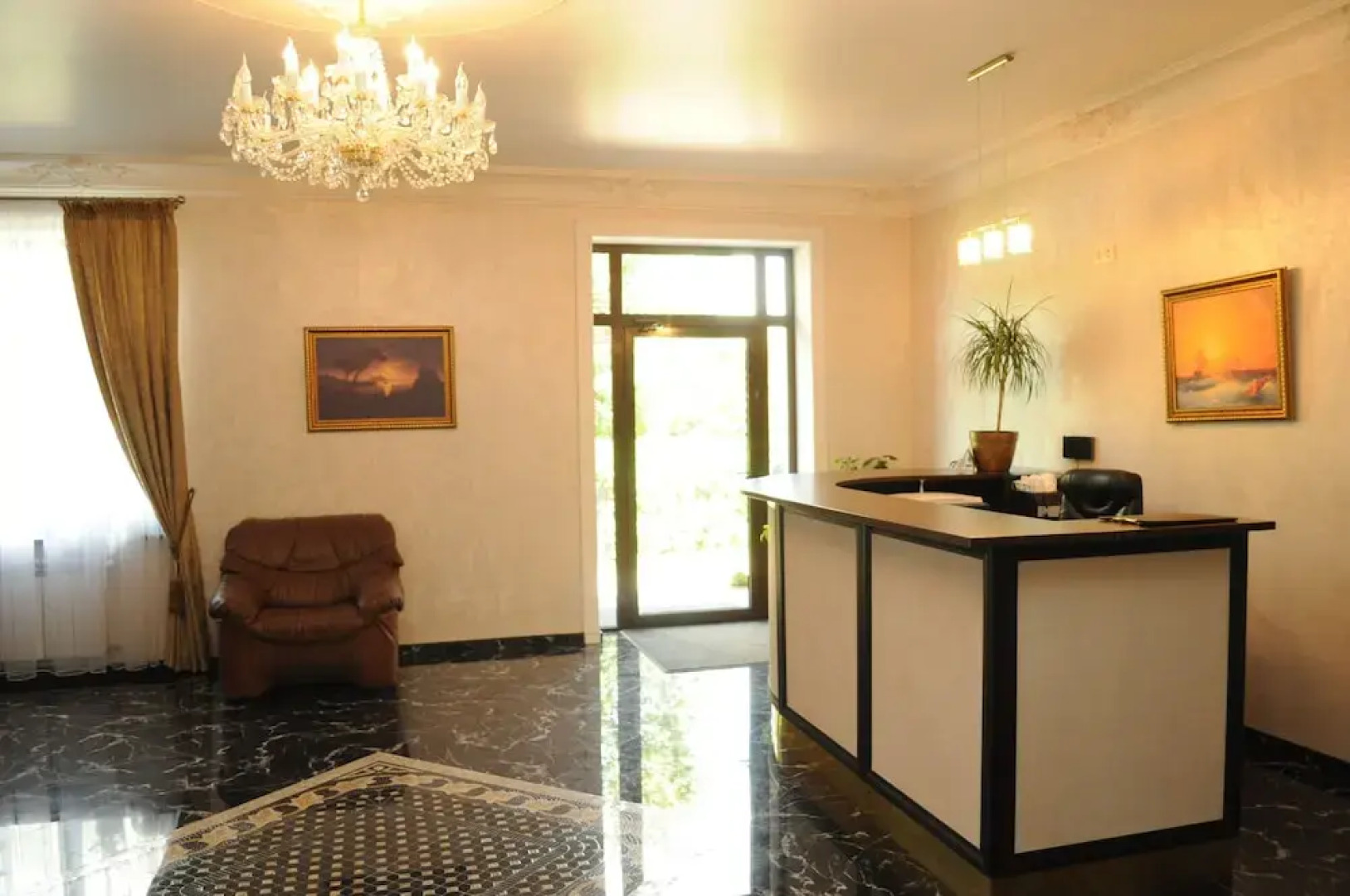 Отель «Вилла Ле Гранд»