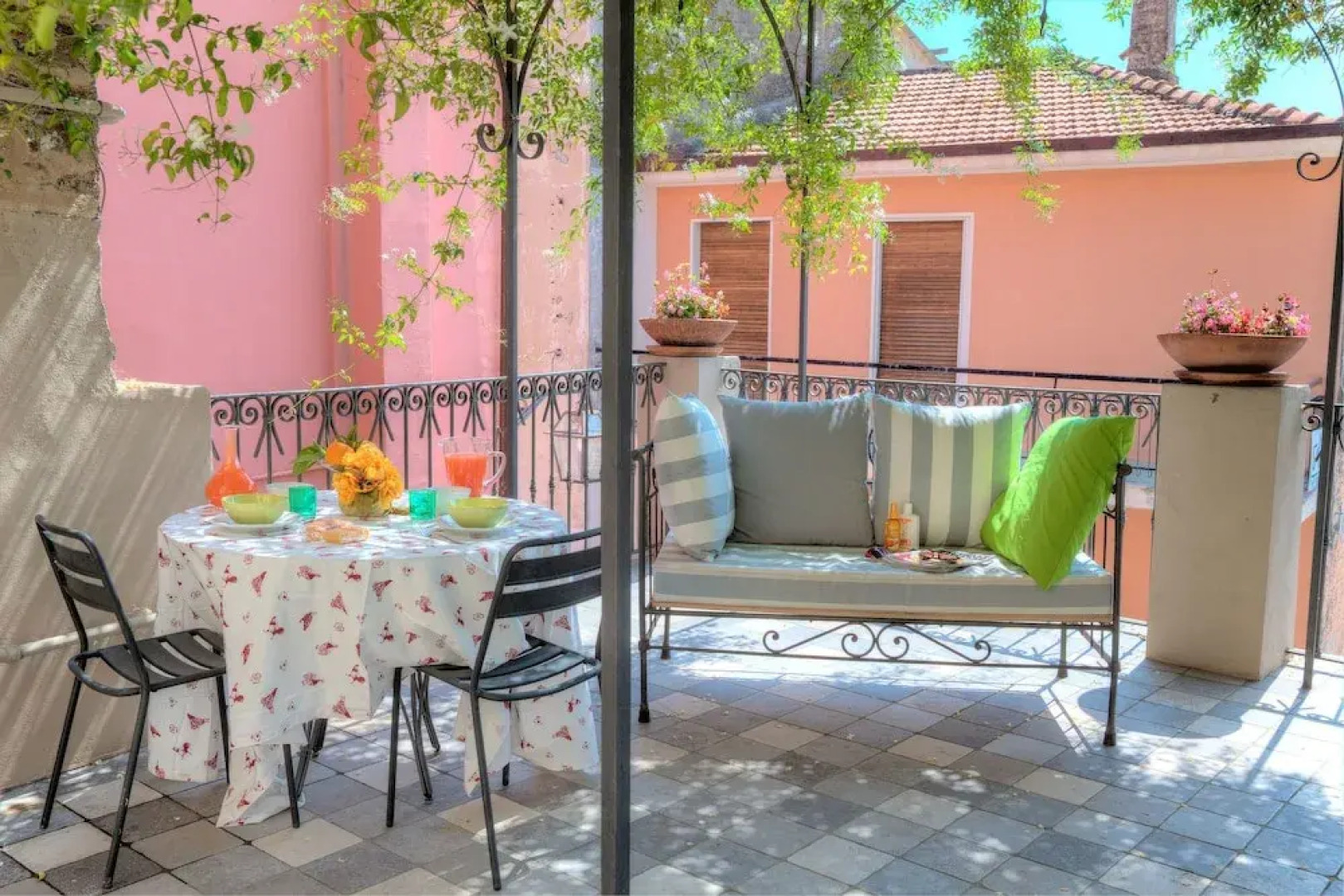 Casa Giulia Diano Castello