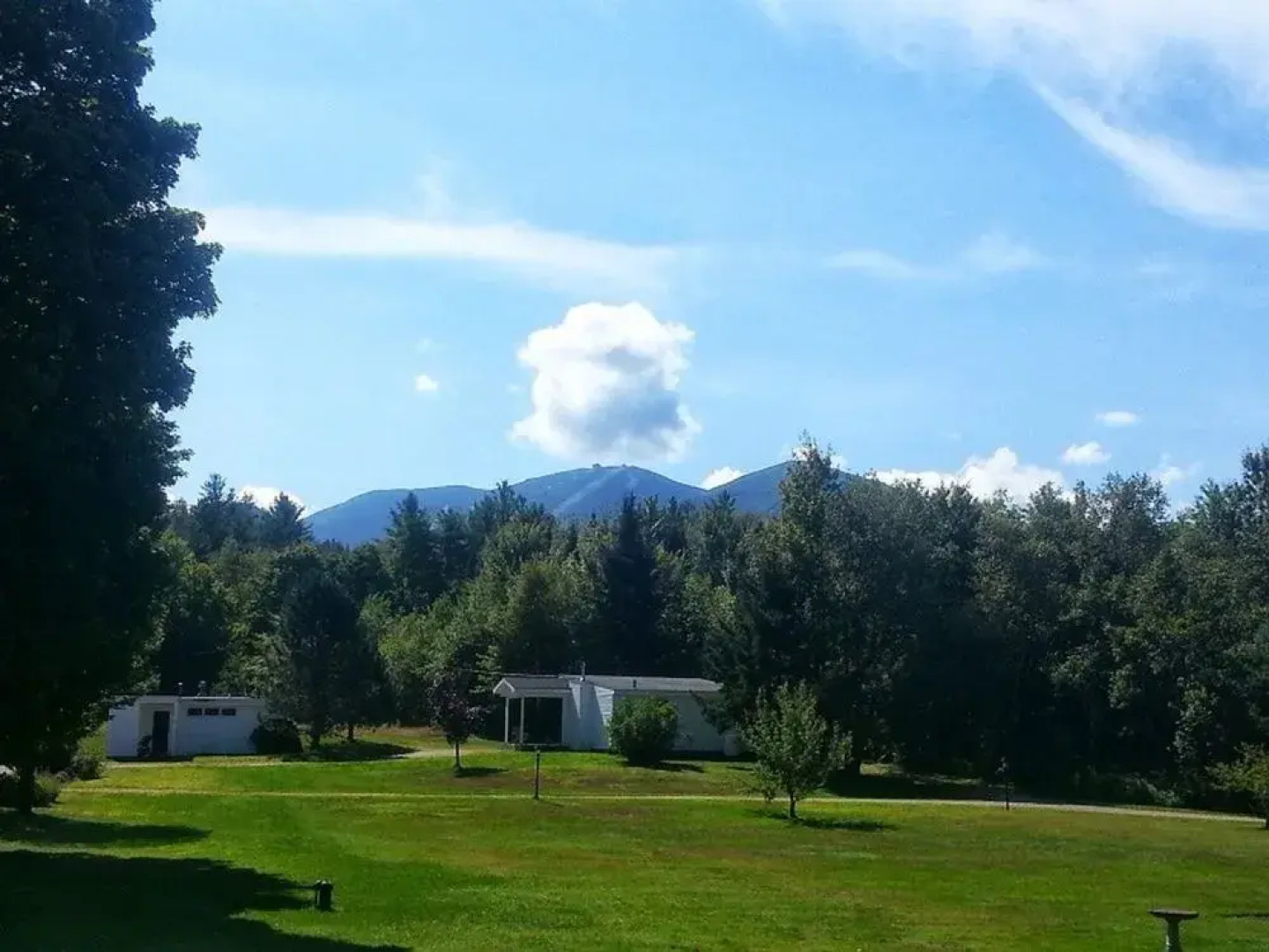 Lovett's Inn and Restaurant