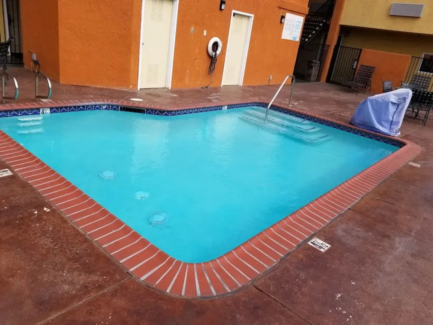 Super 8 By Wyndham Cypress Buena Park Area