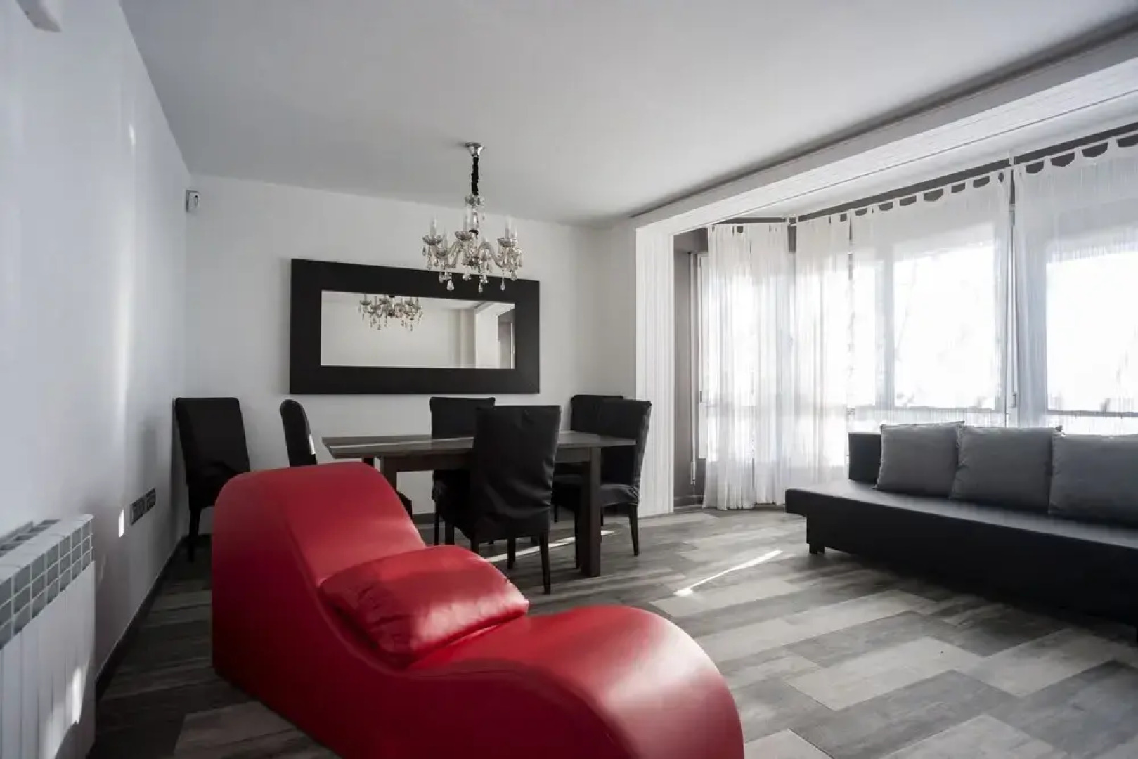 BBarcelona Mediterranean Beachfront Apartment