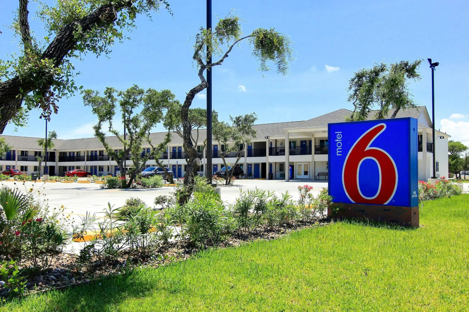 Motel 6 Rockport, TX