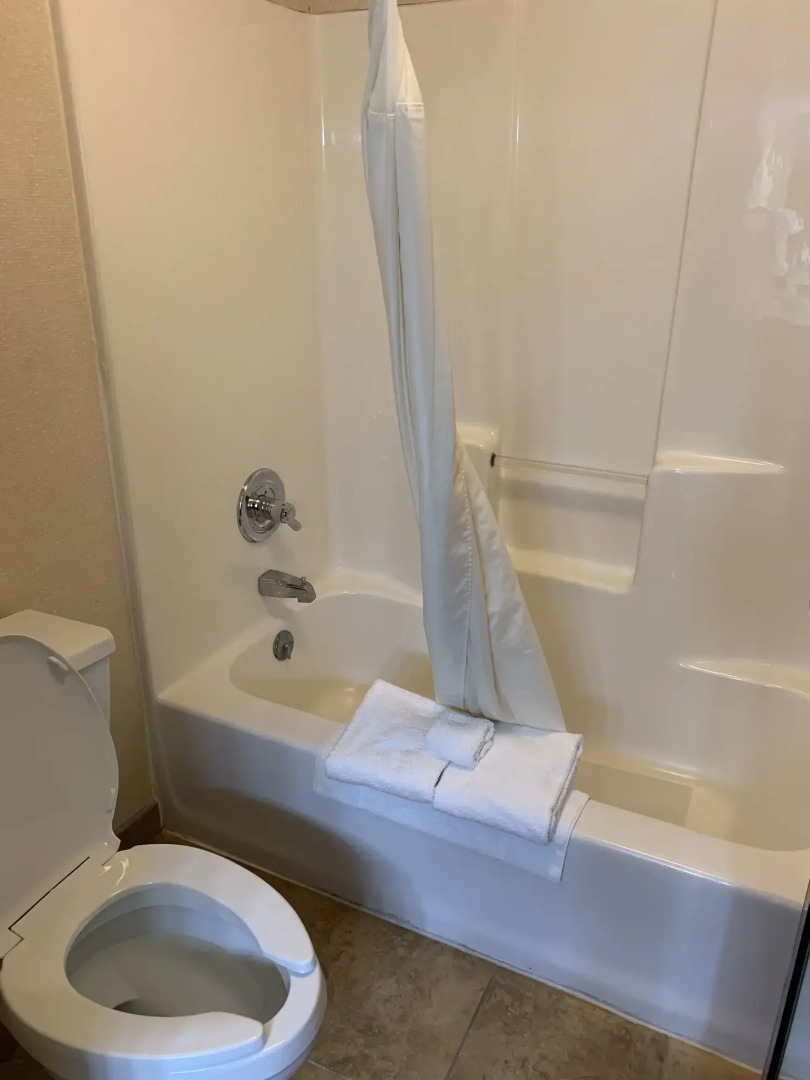 Quality Inn Macomb near University Area