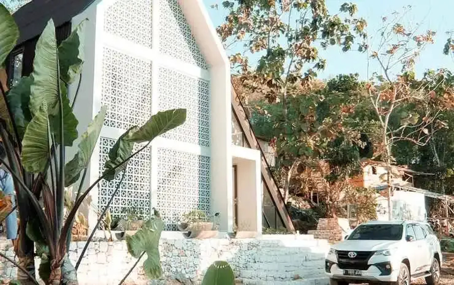 Radika Paradise Villa & Cottage