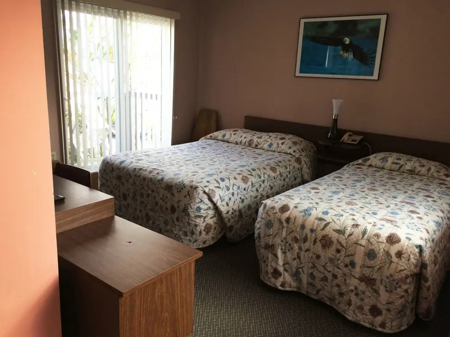 Sea Raven Motel