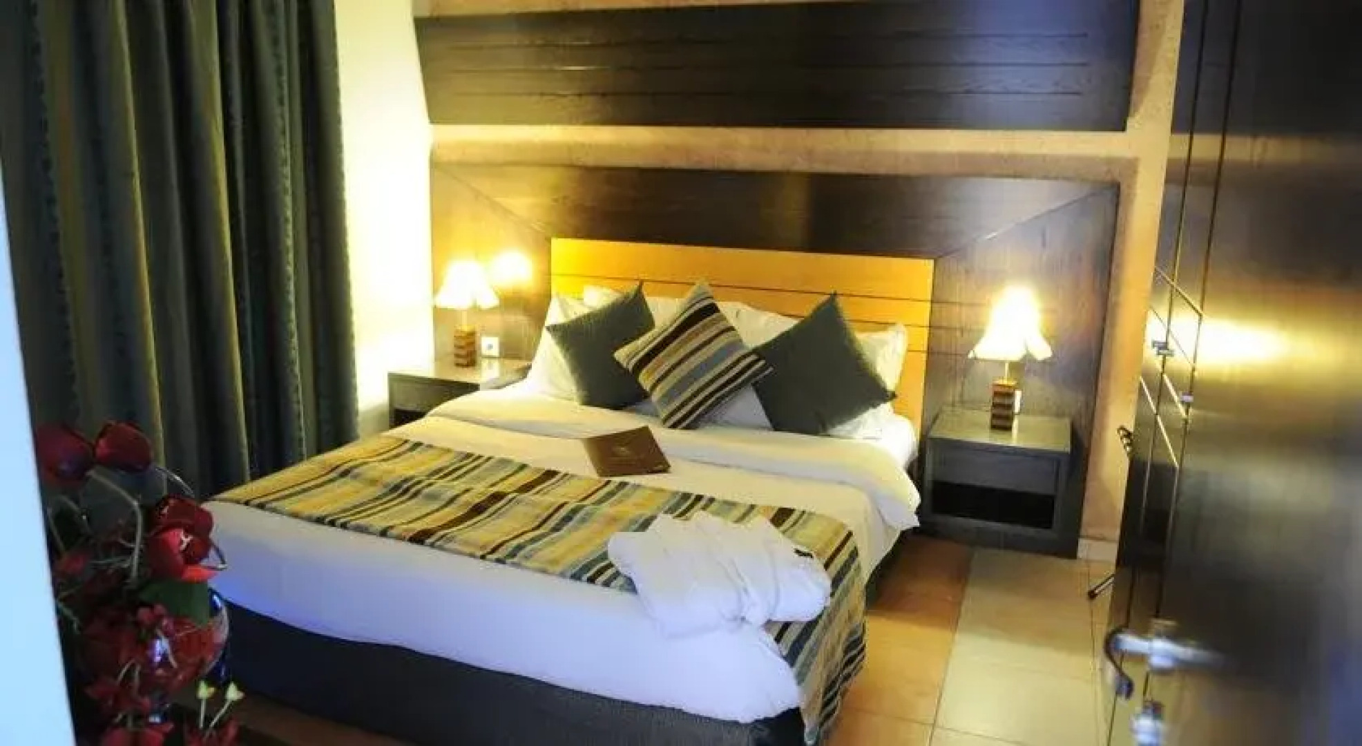 Sun Hills Suites Hotel