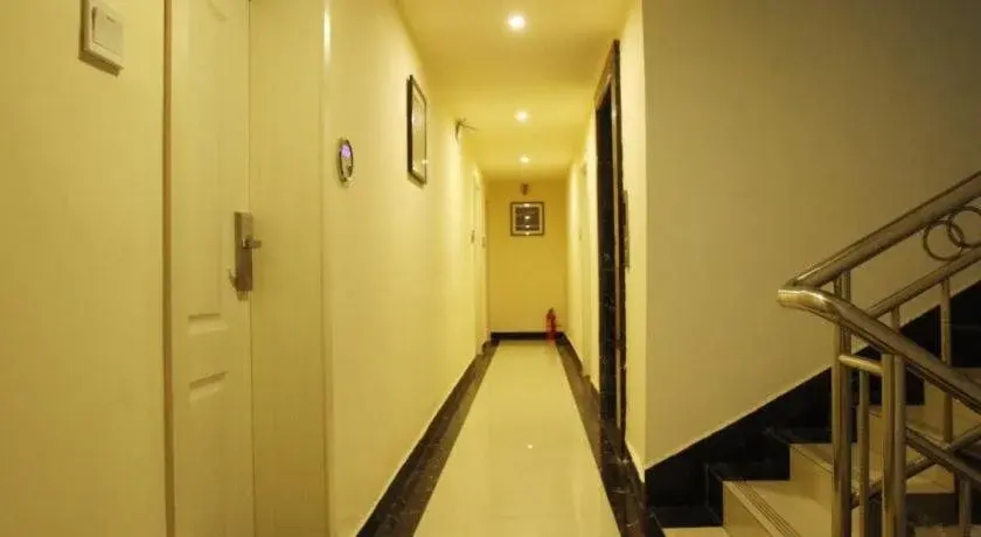 He Xi Business Hotel