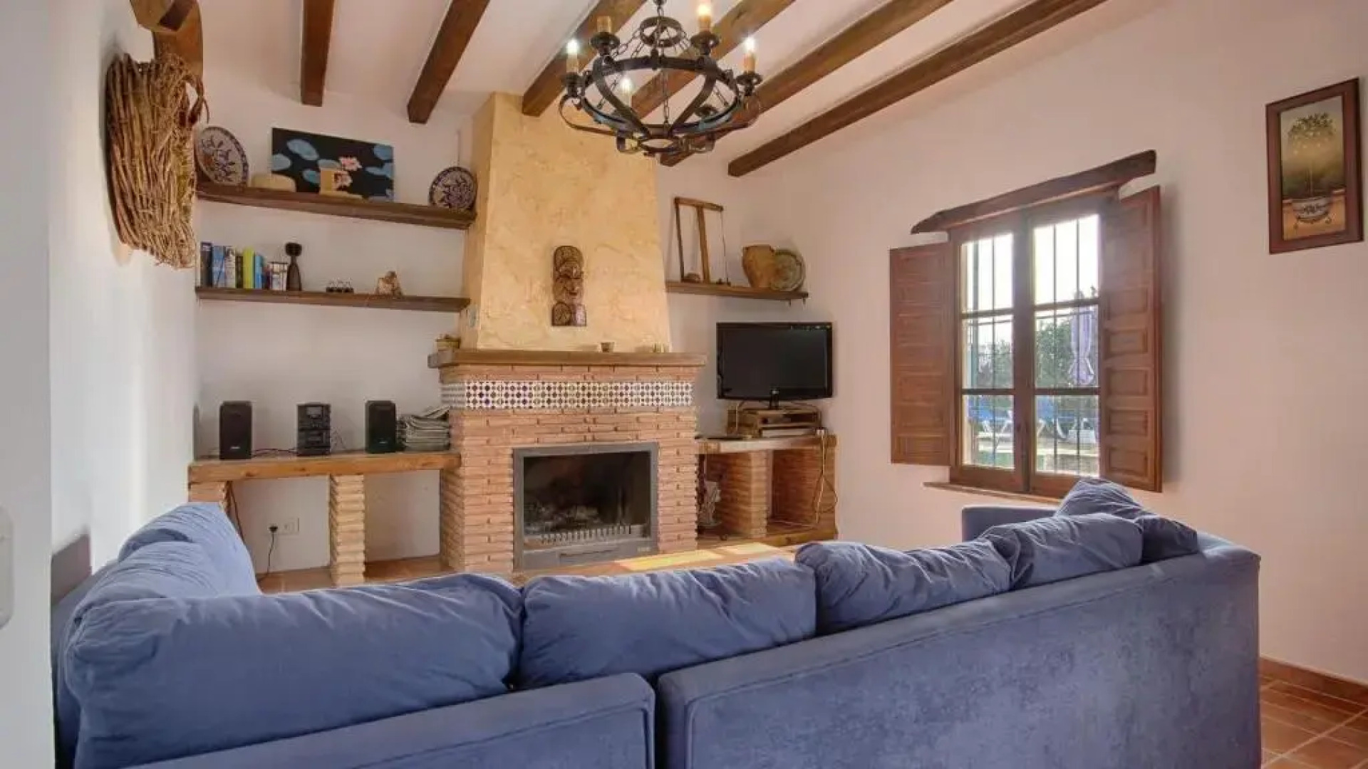 Cada Adrian Almachar by Ruralidays