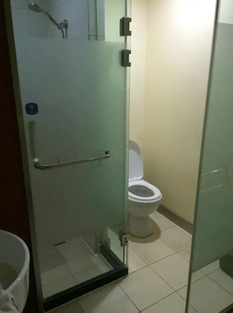 Hanting Express Zhenjiang Dashikou Store