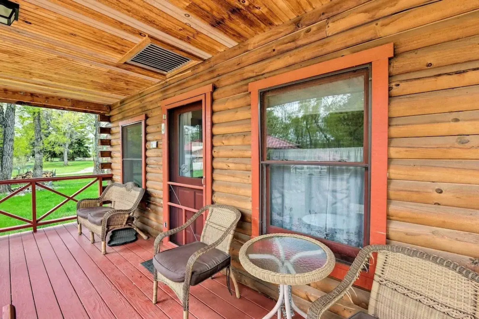 Cozy Colorado Cabin w/ Deck, Grill & River Access!