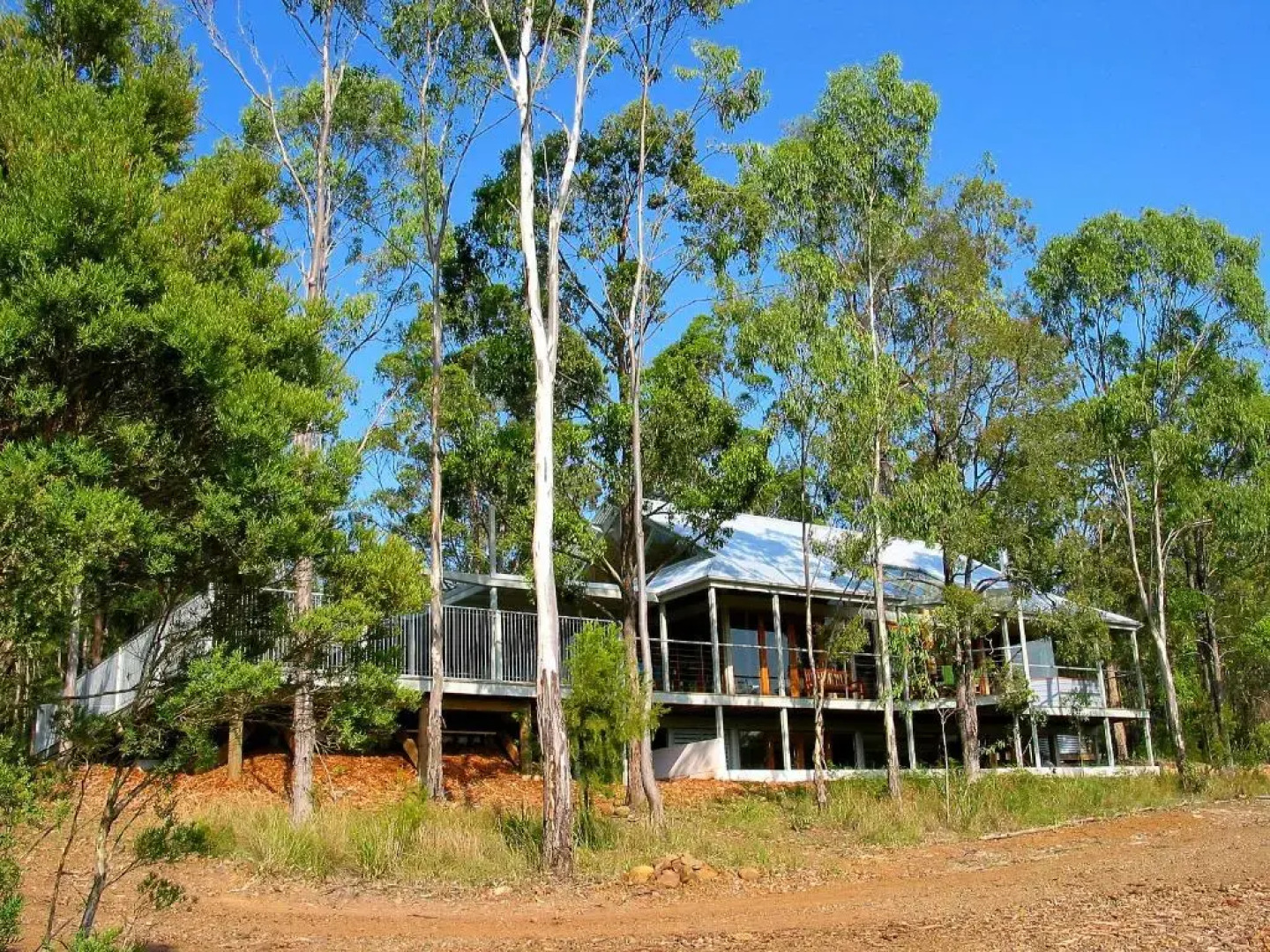 Bombah Point Eco Cottages