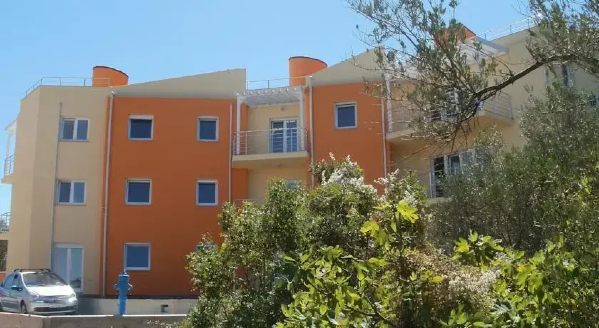 Summer Dream Apartments