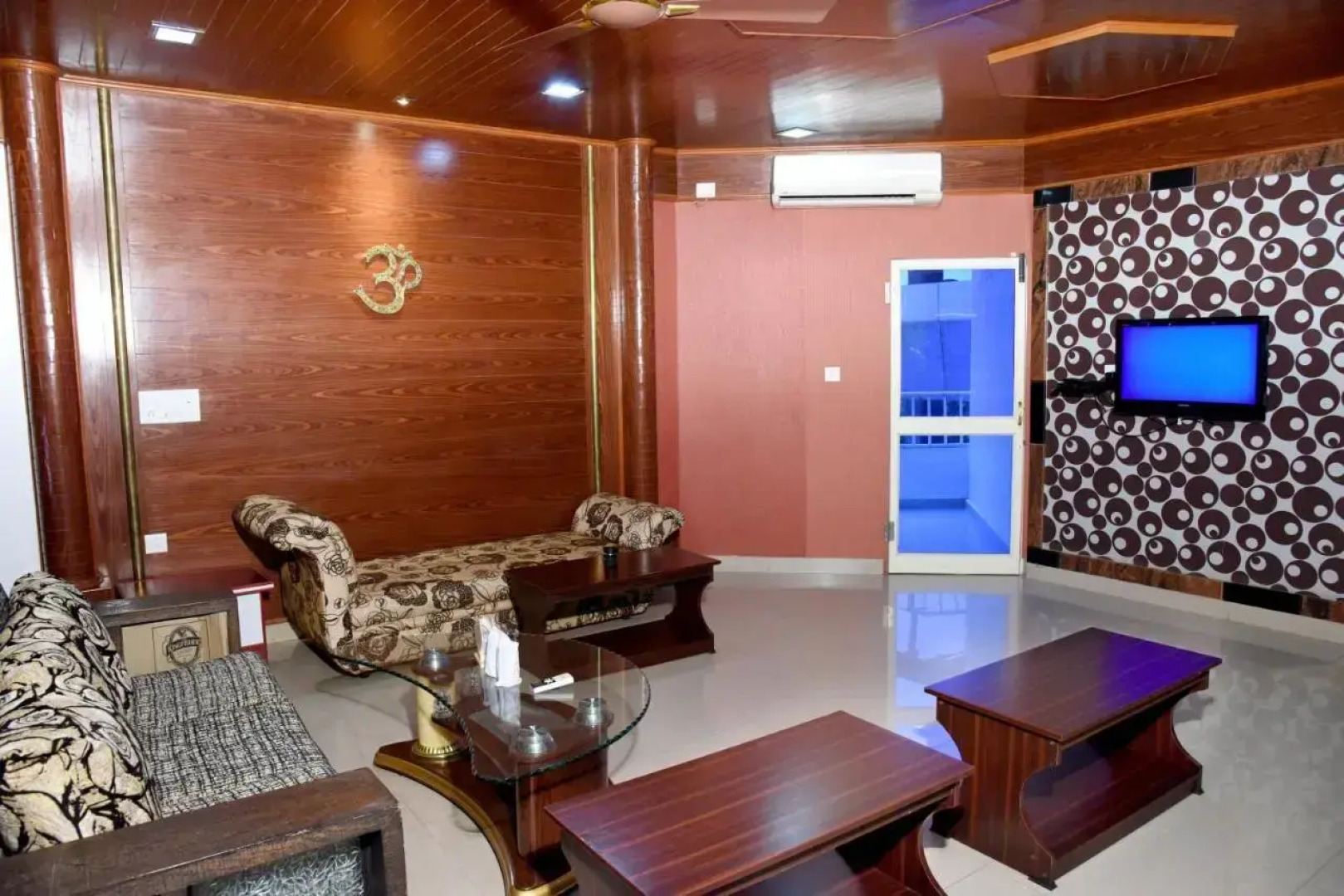 Sharada International Hotel