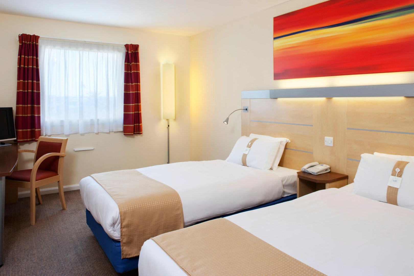 Holiday Inn Express Cardiff Airport by IHG