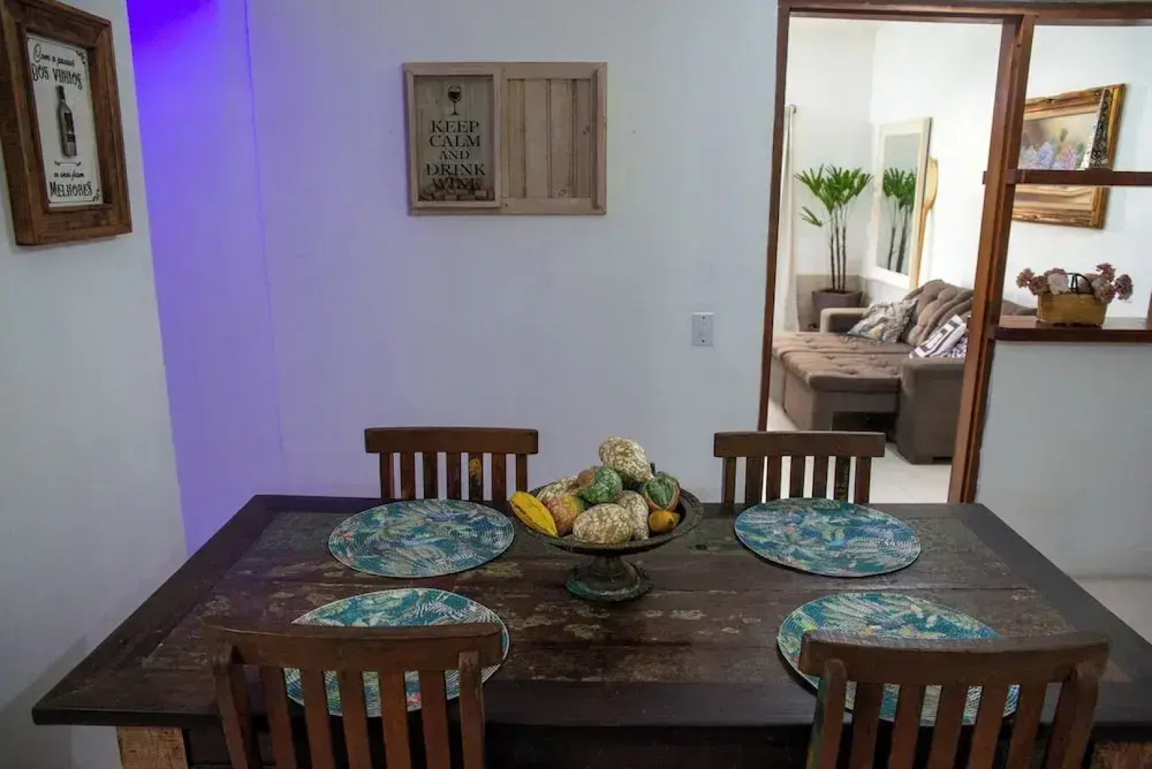 Casa com Piscina e Churrasqueira no Pantanal