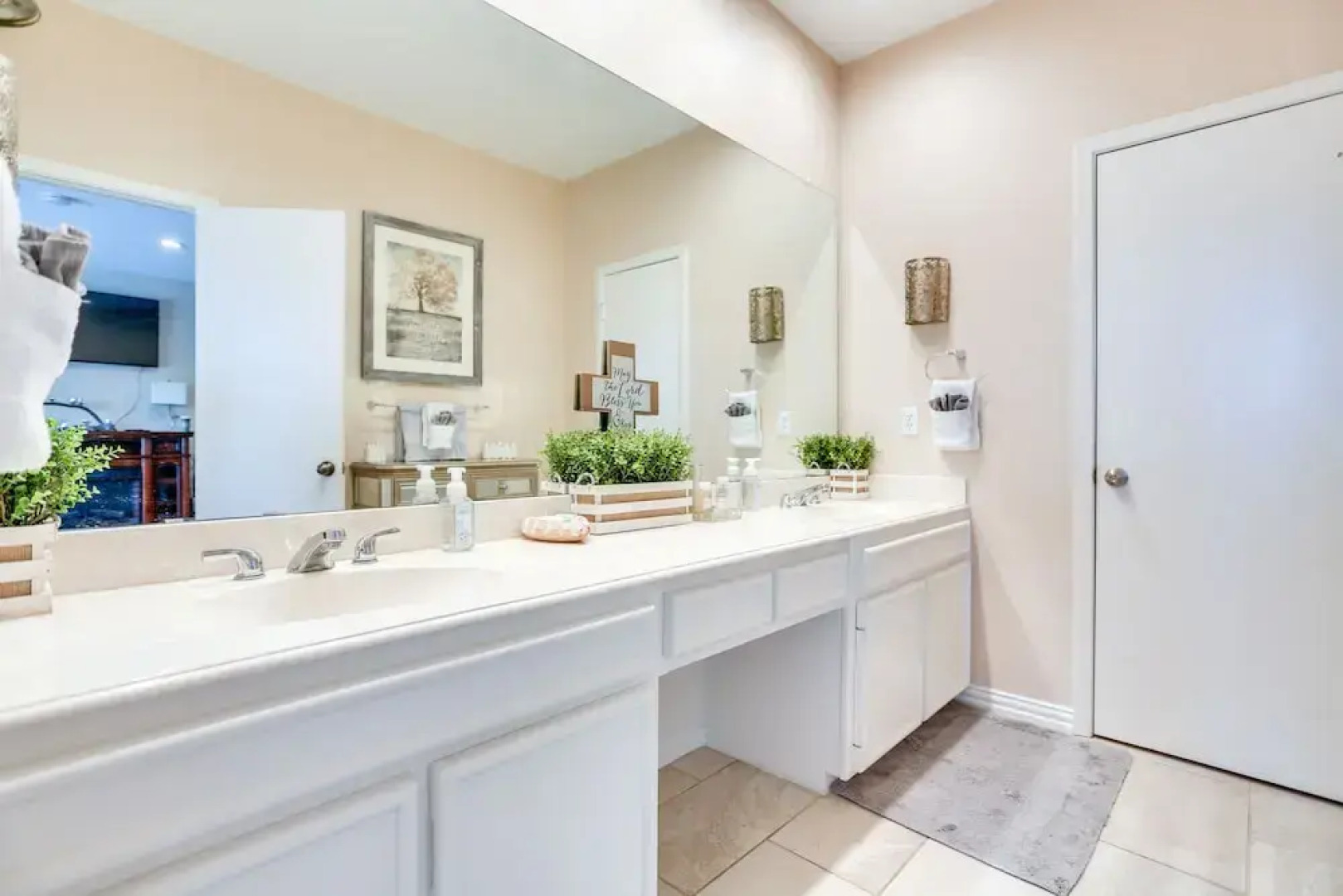 Lakefront Townhome in Pottsboro: Pets Welcome!