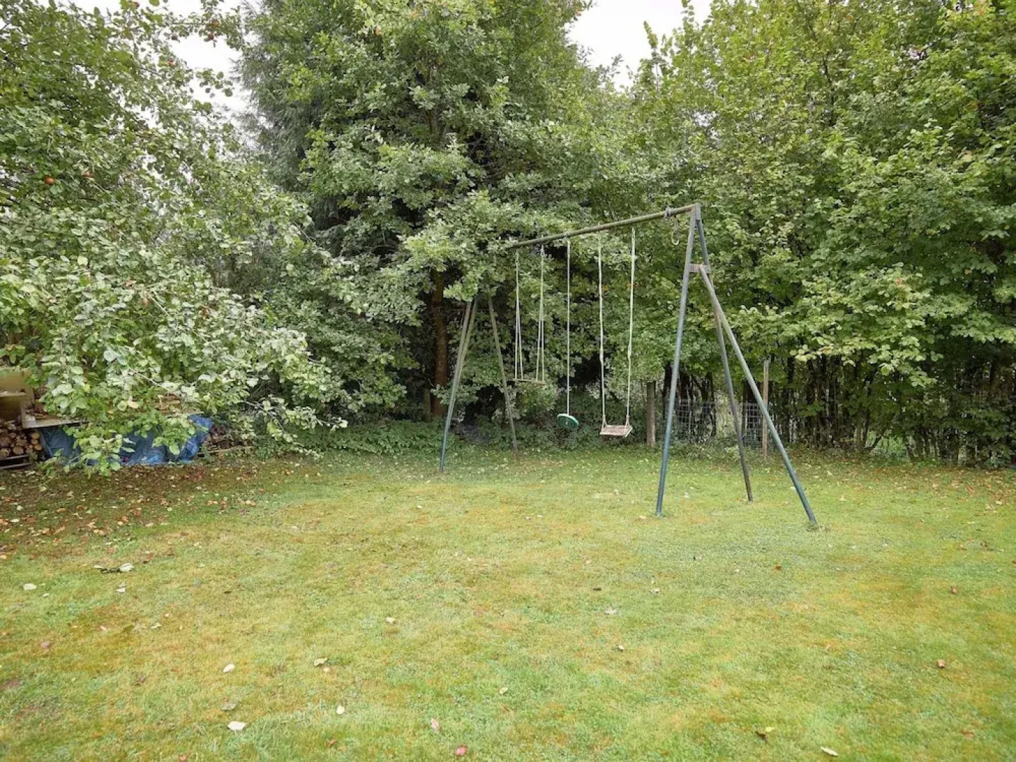 Peaceful Garden Home, Chevron